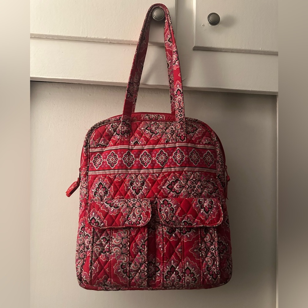 Vera Bradley Frankly Scarlet Tall Tote EUC Shoulder Bag lots of pockets